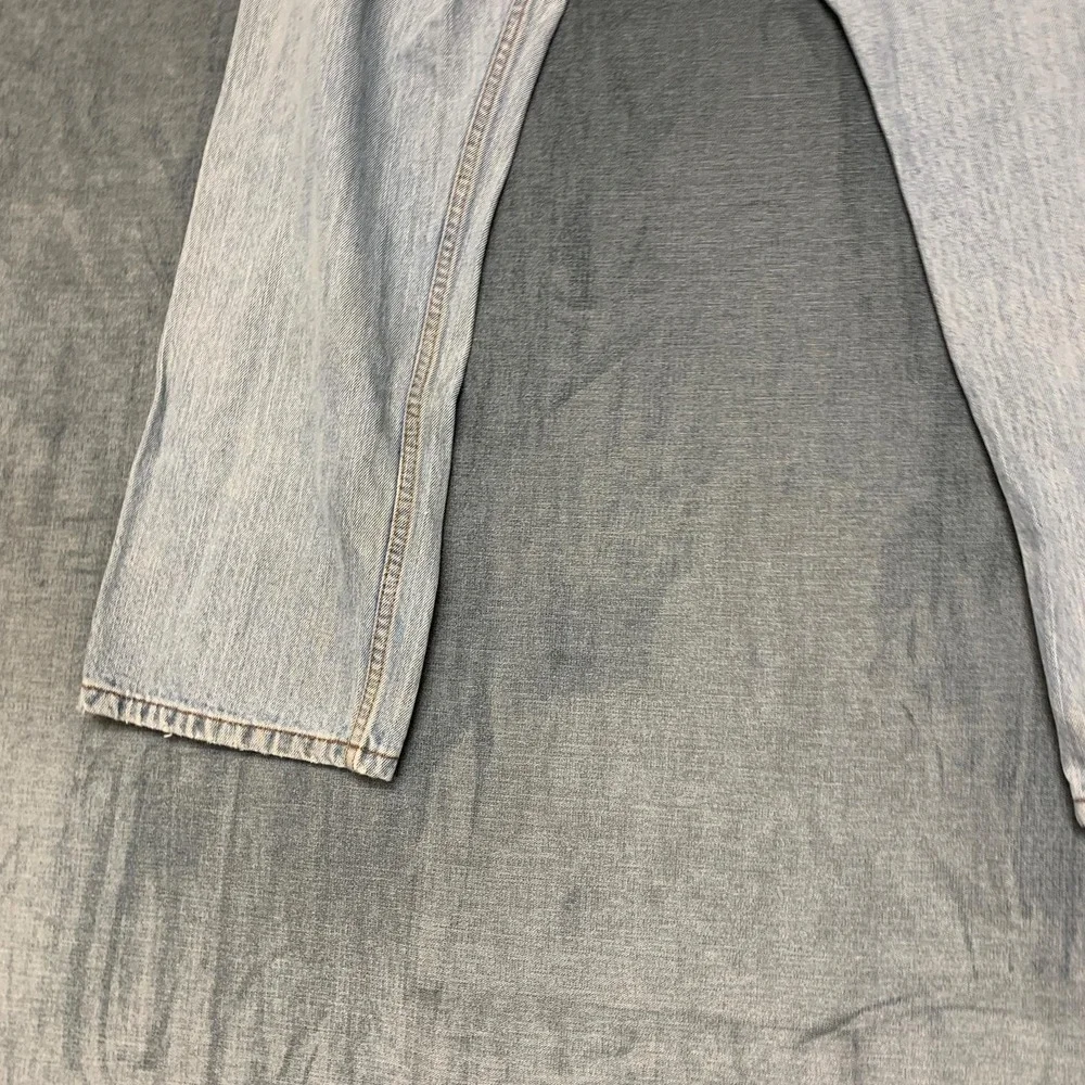 Levi's 505 Jeans Mens 34x30 Blue Denim Medium Wash Regular Fit Straight Leg